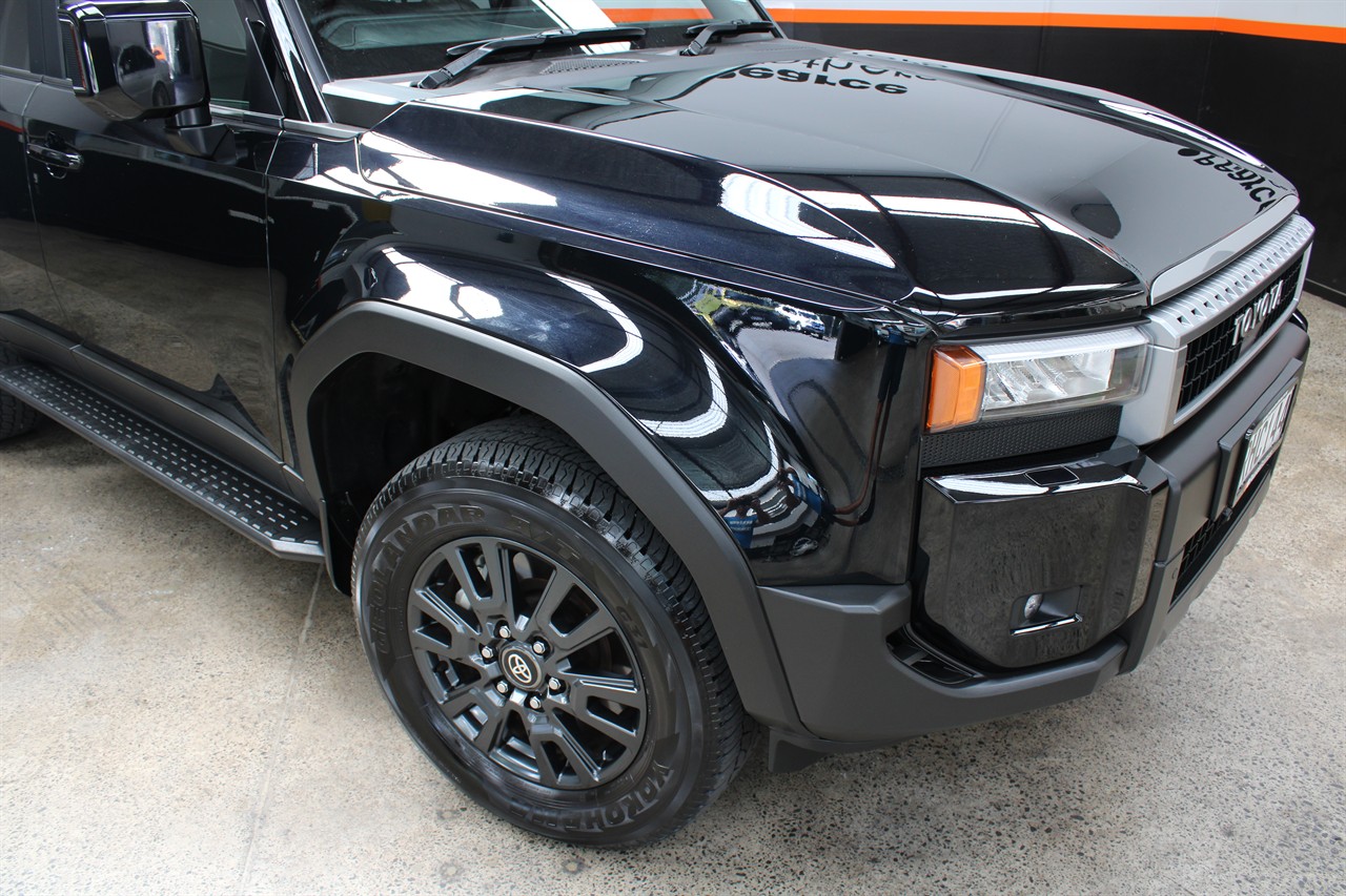 2025 Toyota Landcruiser Prado