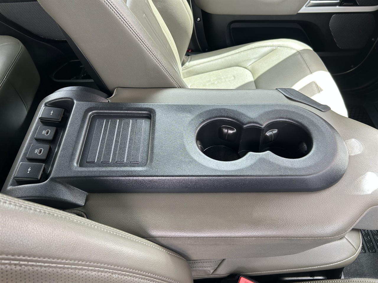 2022 Land Rover Defender