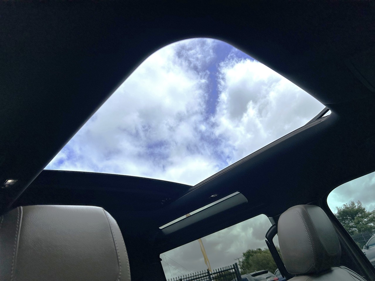 2022 Land Rover Defender