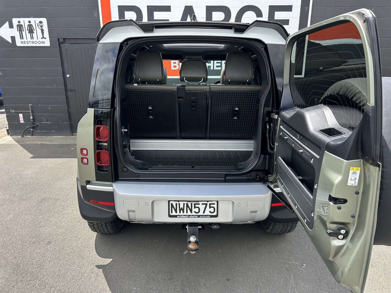 2022 Land Rover Defender