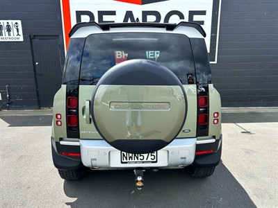 2022 Land Rover Defender - Thumbnail