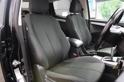 2019 Isuzu D-Max - Thumbnail