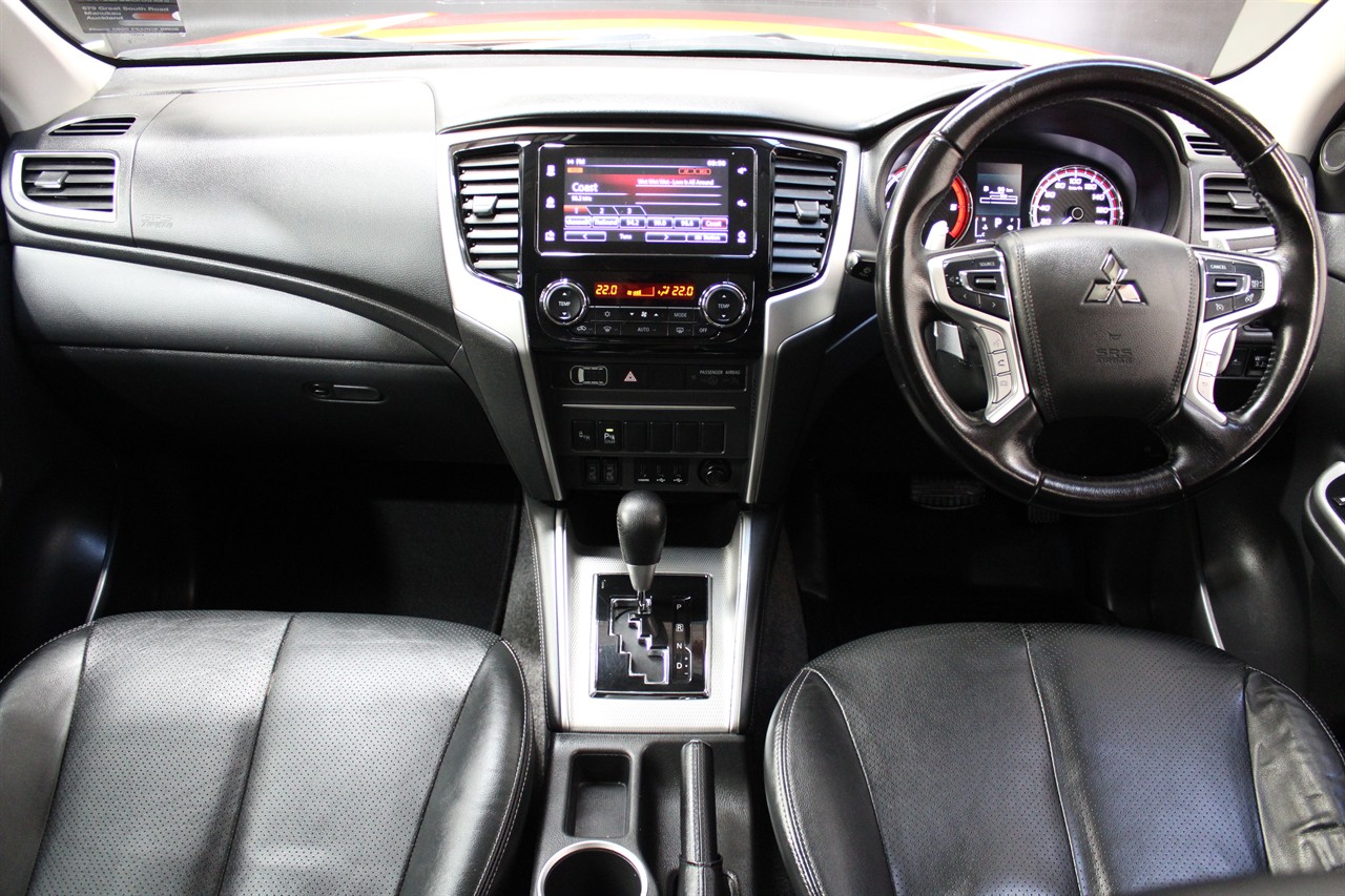 2022 Mitsubishi Triton