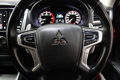 2022 Mitsubishi Triton - Thumbnail