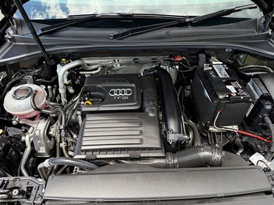 2020 Audi Q3 - Thumbnail