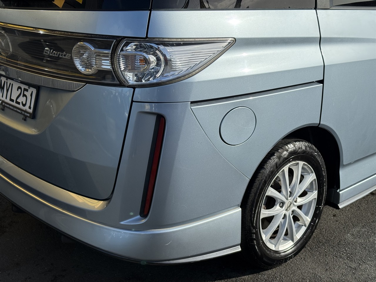 2013 Mazda Biante