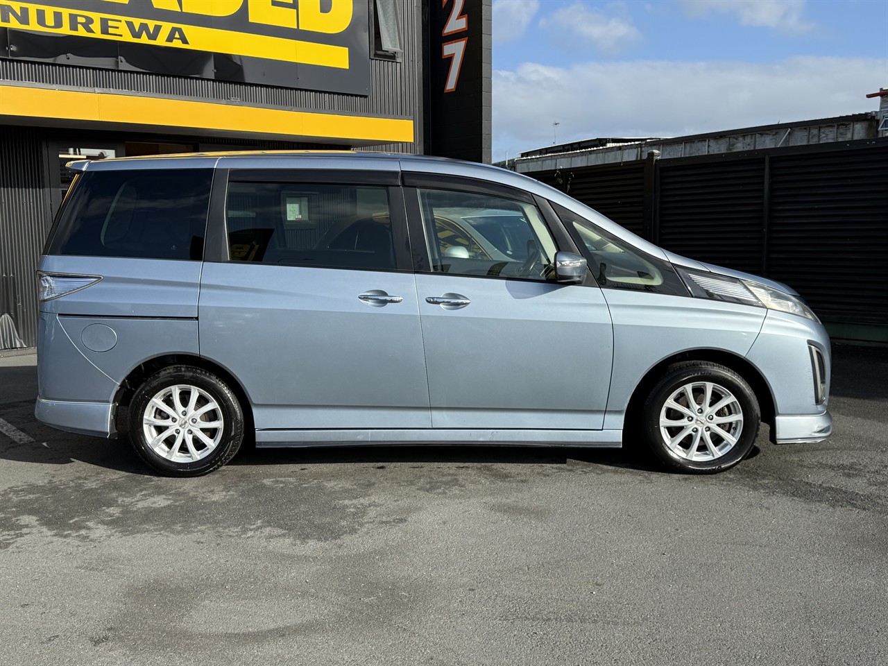 2013 Mazda Biante