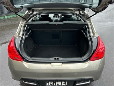 2014 Peugeot 308 - Thumbnail