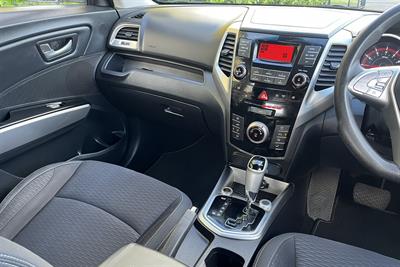 2015 Ssangyong Tivoli - Thumbnail