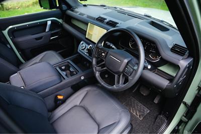 2023 Land Rover Defender - Thumbnail