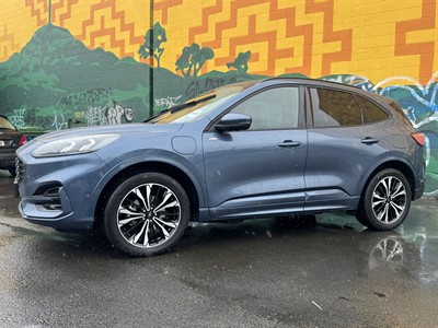 2022 Ford Escape - Thumbnail