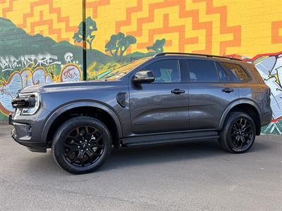 2024 Ford Everest - Thumbnail
