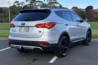 2014 Hyundai SANTA FE - Thumbnail