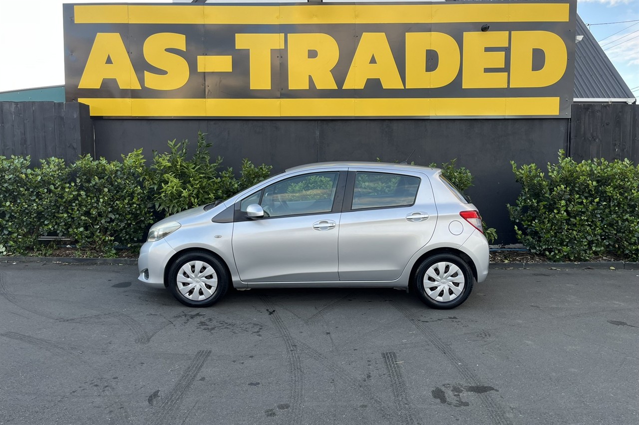 2011 Toyota YARIS