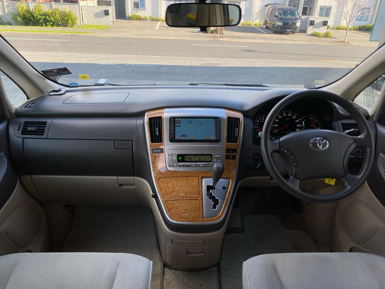 2007 Toyota Alphard