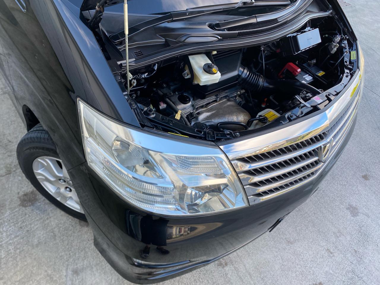 2007 Toyota Alphard