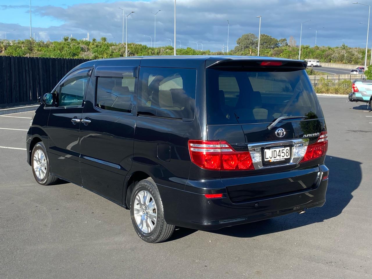 2007 Toyota Alphard