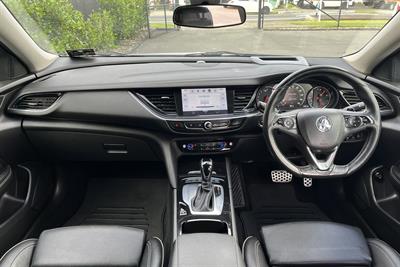 2018 Holden COMMODORE - Thumbnail