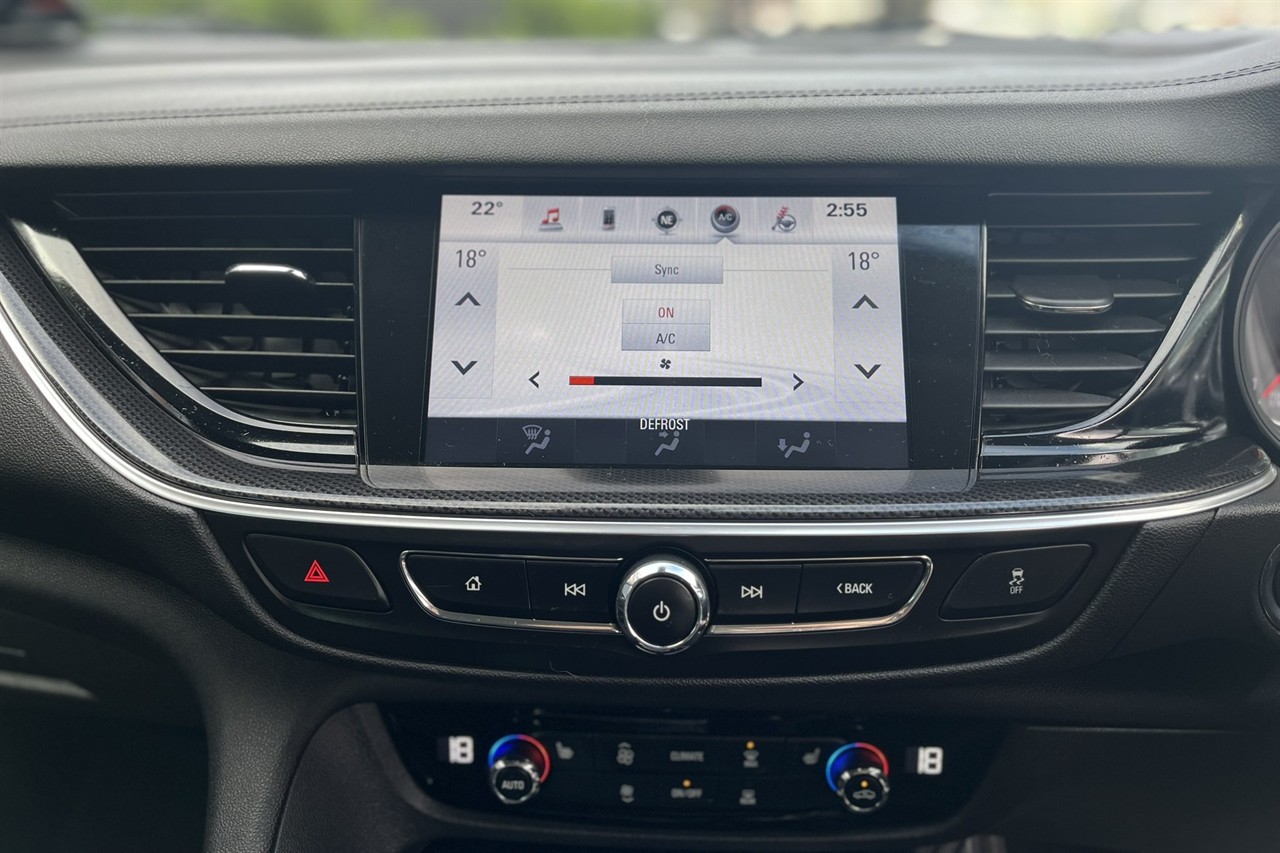 2018 Holden COMMODORE