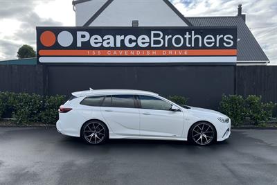 2018 Holden COMMODORE - Thumbnail