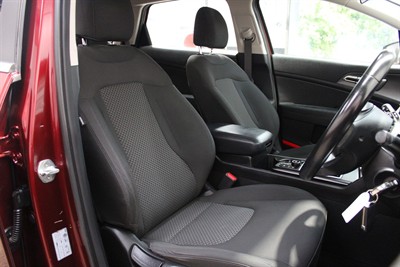 2022 Kia Sportage - Thumbnail