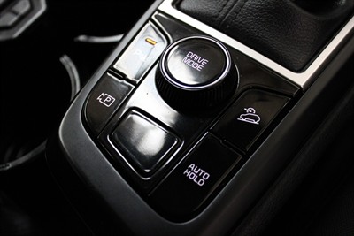 2022 Kia Sportage - Thumbnail