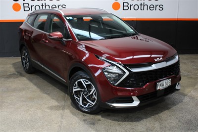 2022 Kia Sportage - Thumbnail