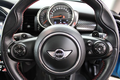 2018 Mini COOPER - Thumbnail