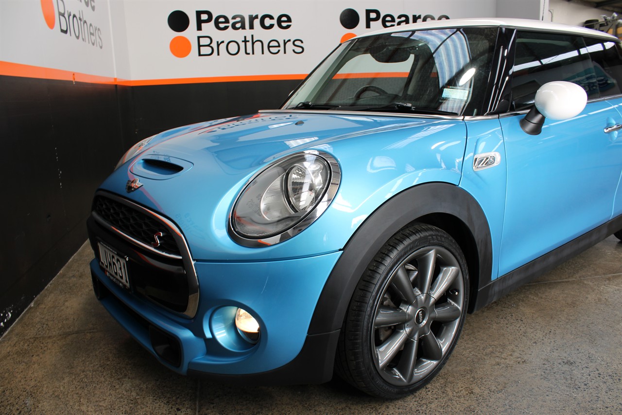2018 Mini COOPER