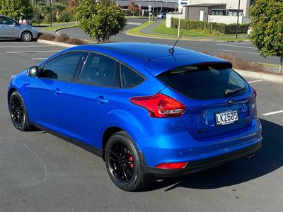 2018 Ford Focus - Thumbnail