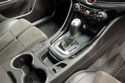 2015 Holden Commodore - Thumbnail