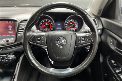 2015 Holden Commodore - Thumbnail