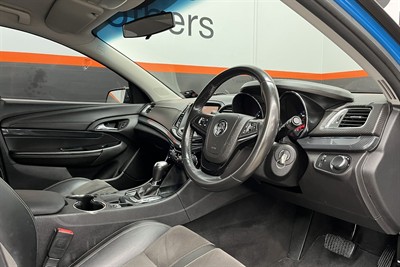 2015 Holden Commodore - Thumbnail