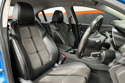 2015 Holden Commodore - Thumbnail