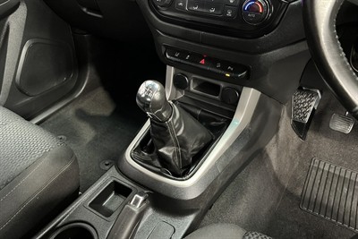 2019 Holden Colorado - Thumbnail