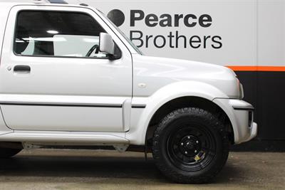 2013 Suzuki Jimny - Thumbnail