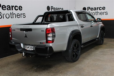 2020 Mitsubishi Triton - Thumbnail
