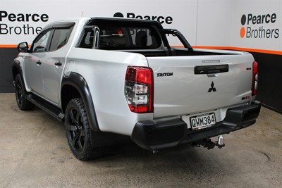 2020 Mitsubishi Triton - Thumbnail