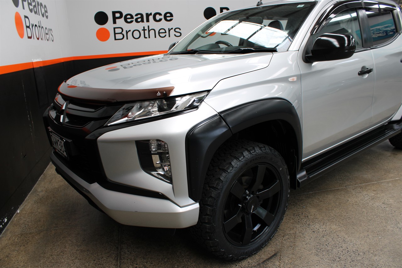 2020 Mitsubishi Triton