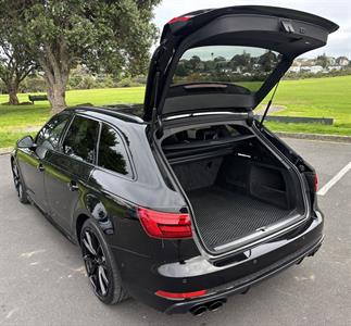 2017 Audi S4 - Thumbnail