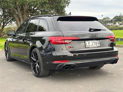 2017 Audi S4 - Thumbnail