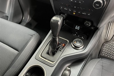 2016 Ford Everest - Thumbnail