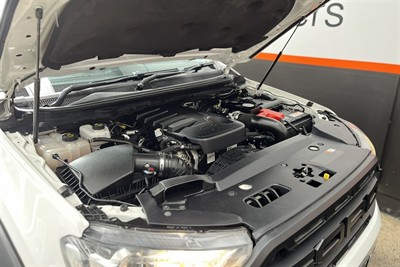 2016 Ford Everest - Thumbnail