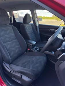 2015 Nissan X-Trail - Thumbnail