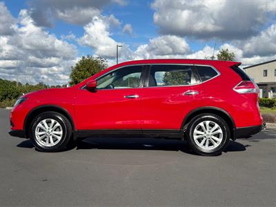 2015 Nissan X-Trail - Thumbnail