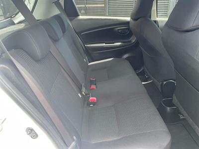 2019 Toyota YARIS - Thumbnail