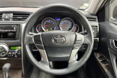 2016 Toyota Markx - Thumbnail