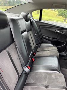 2015 Holden Commodore - Thumbnail