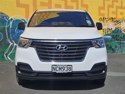 2020 Hyundai Iload - Thumbnail