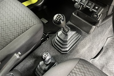 2022 Suzuki Jimny - Thumbnail